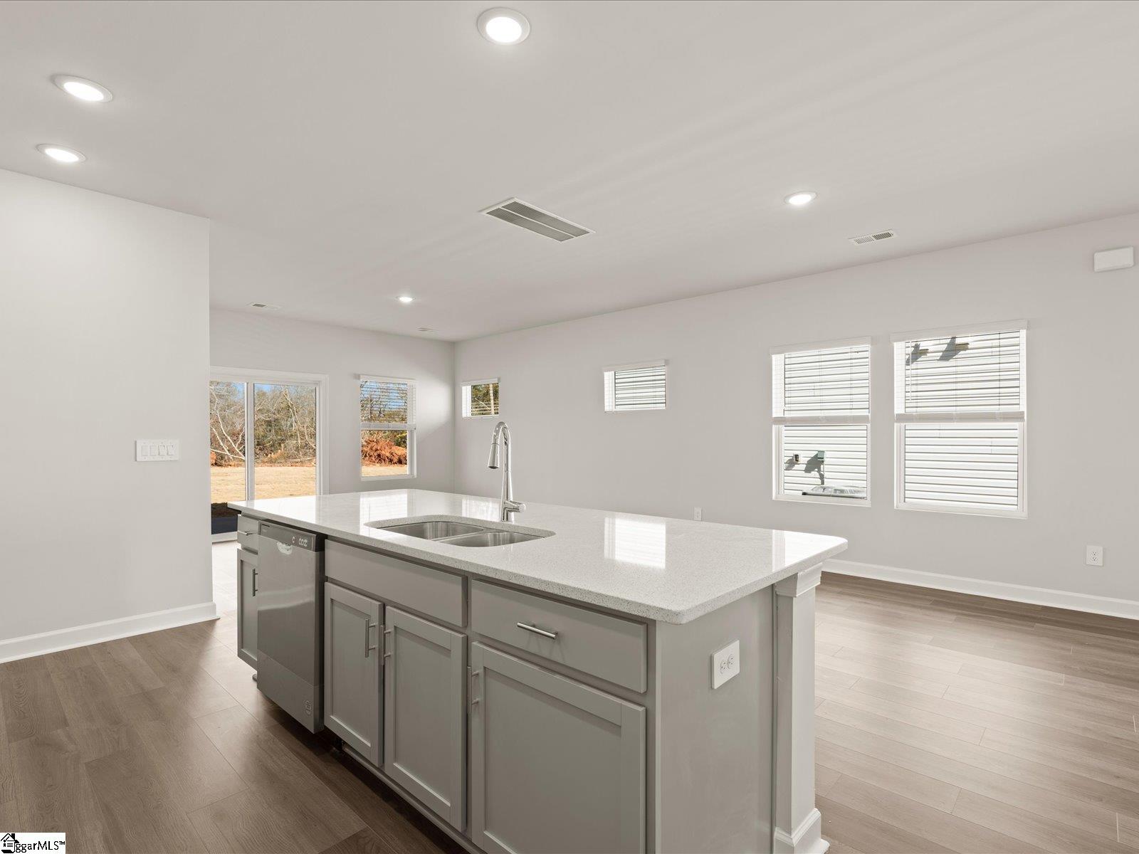 431 Upland Water Court Spartanburg, SC 29301