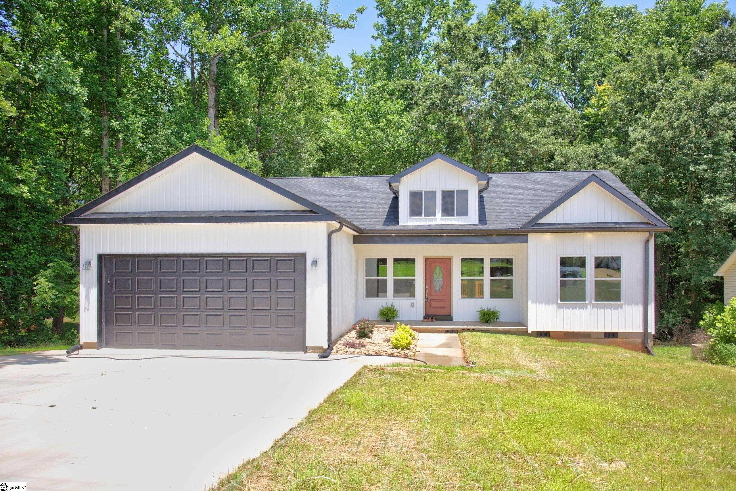 223 Maple Drive Anderson, SC 29621