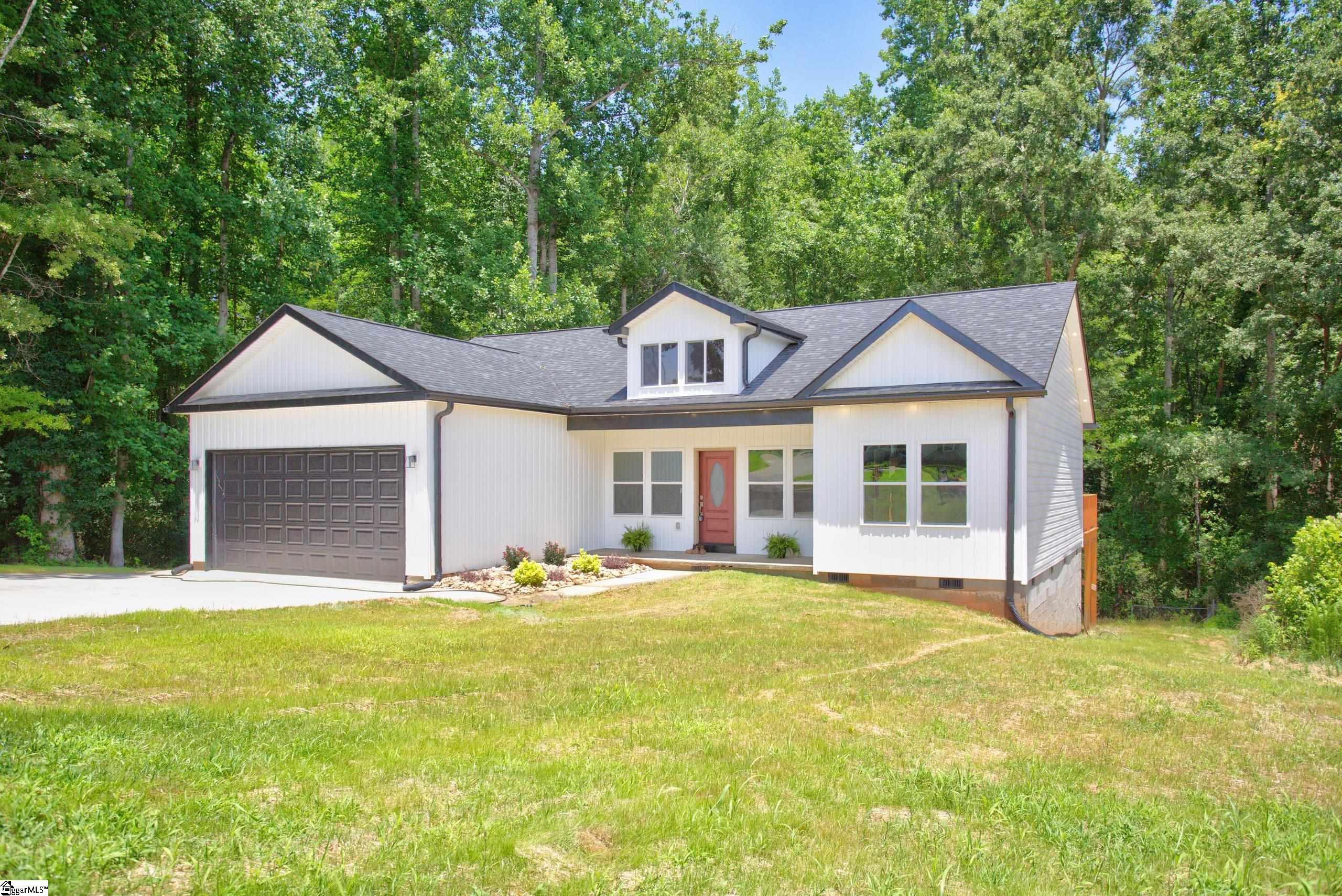223 Maple Drive Anderson, SC 29621