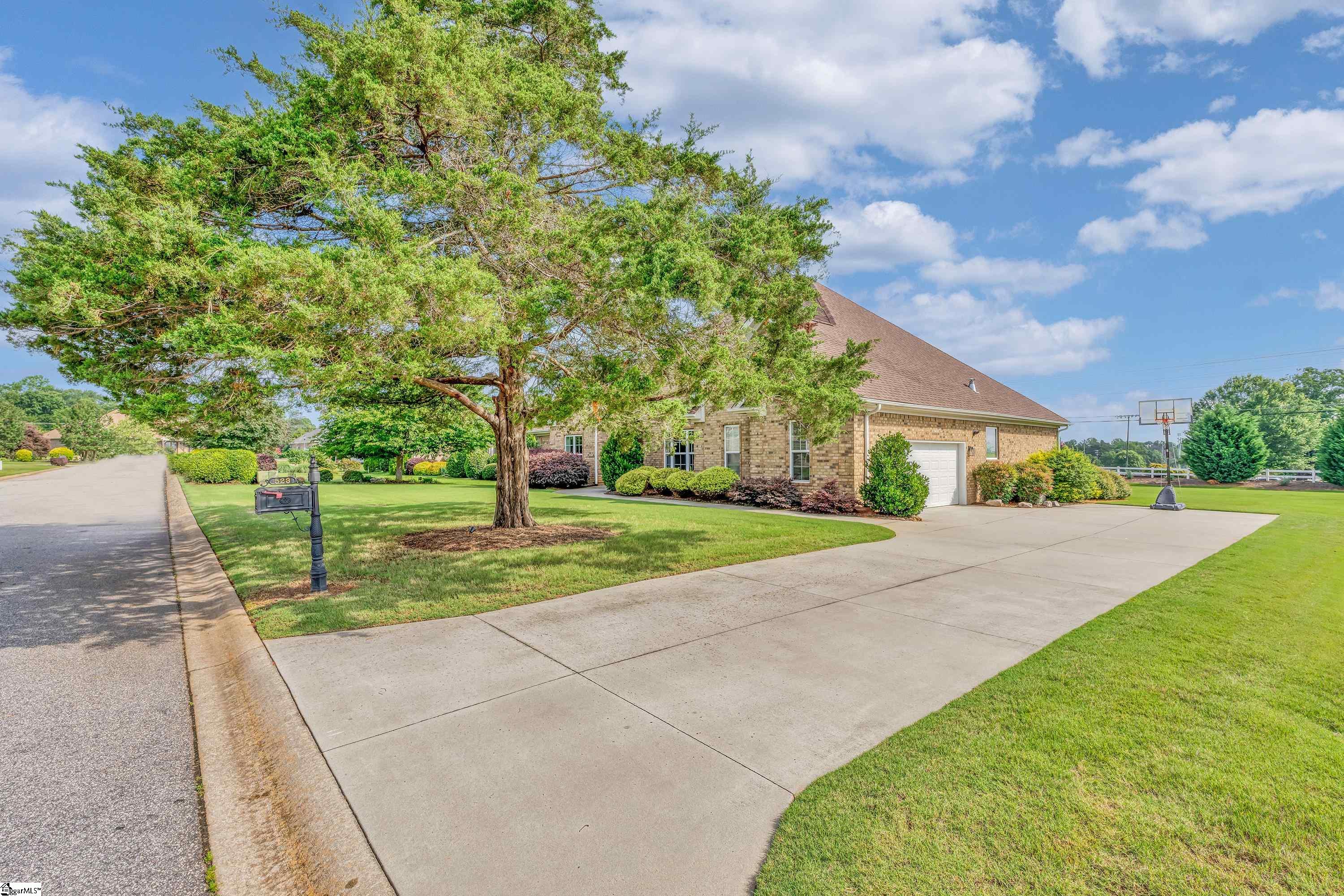 523 Carolee Way Greer, SC 29651