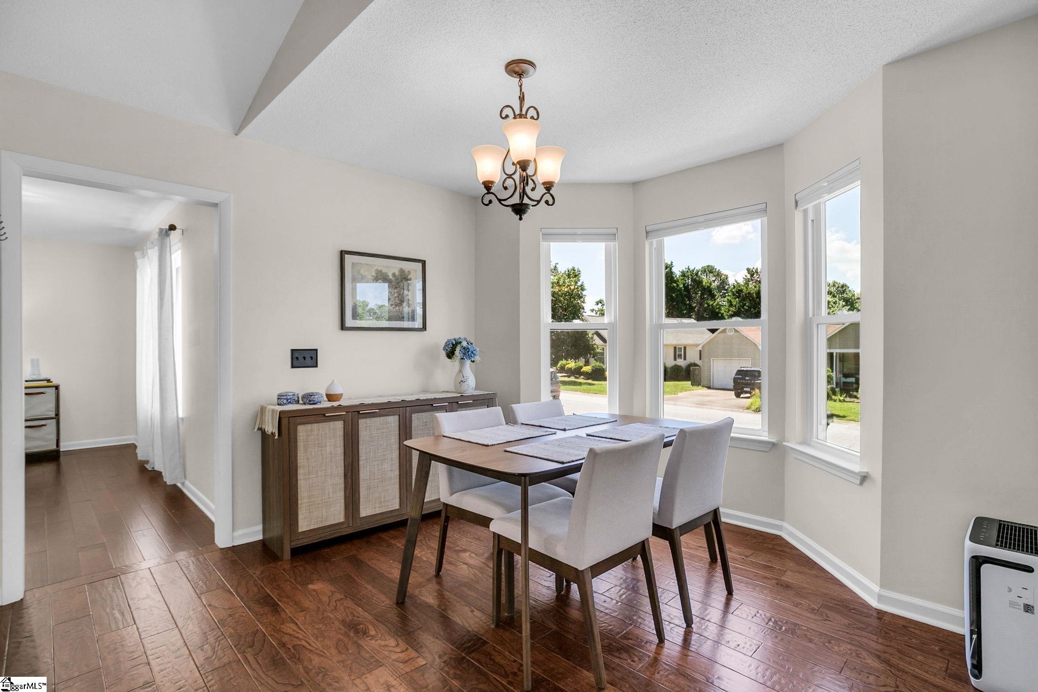 413 Fairdale Drive Simpsonville, SC 29681
