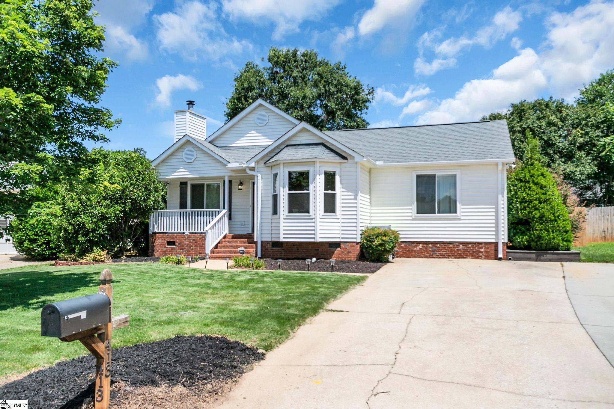 413 Fairdale Drive Simpsonville, SC 29681