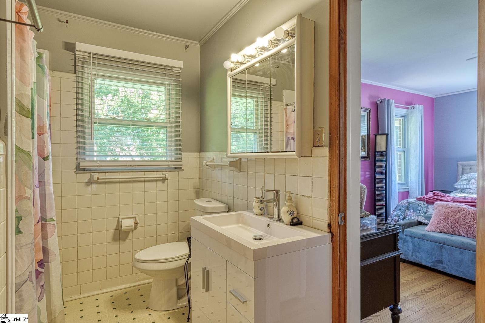 135 Skyview Drive Spartanburg, SC 29303