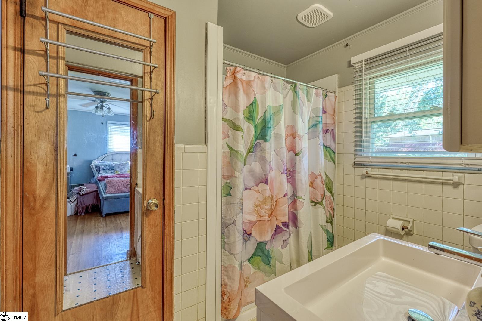 135 Skyview Drive Spartanburg, SC 29303