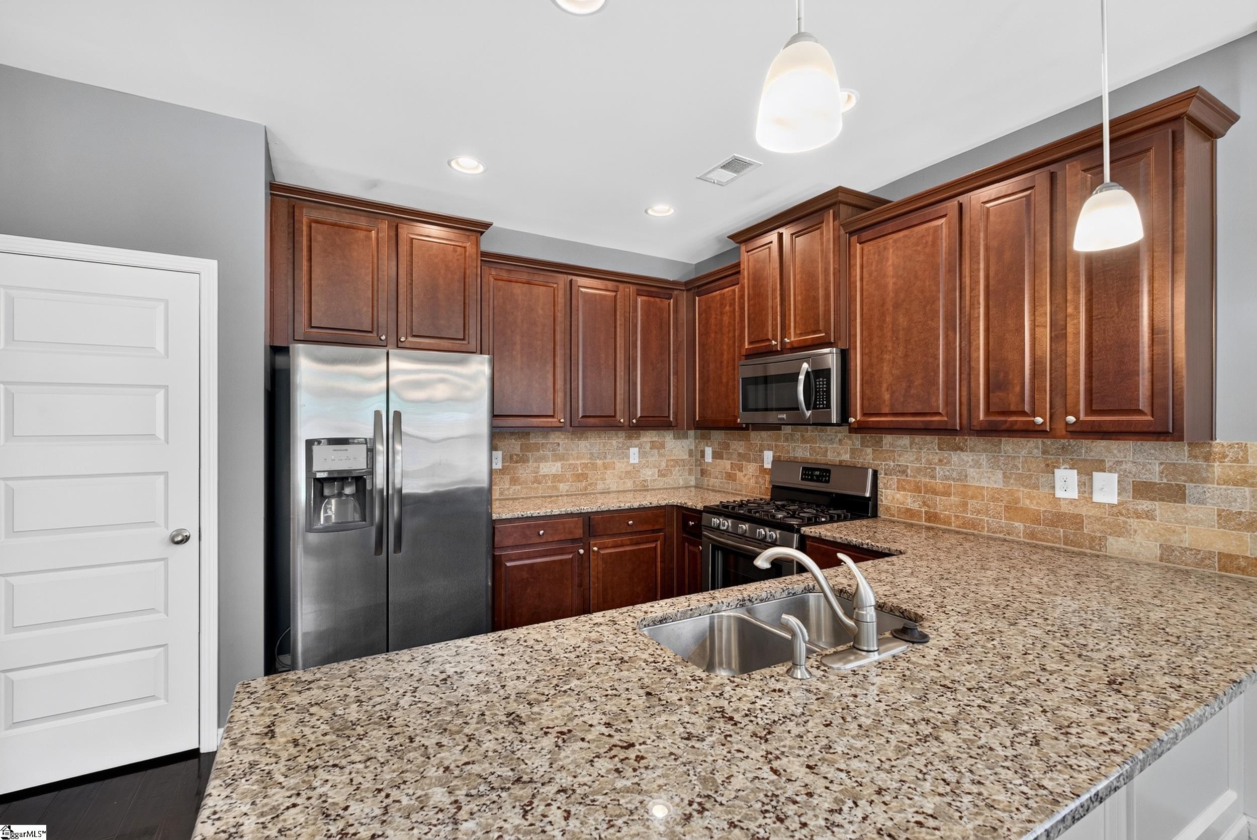 190 Heatherwood Lane Greer, SC 29651
