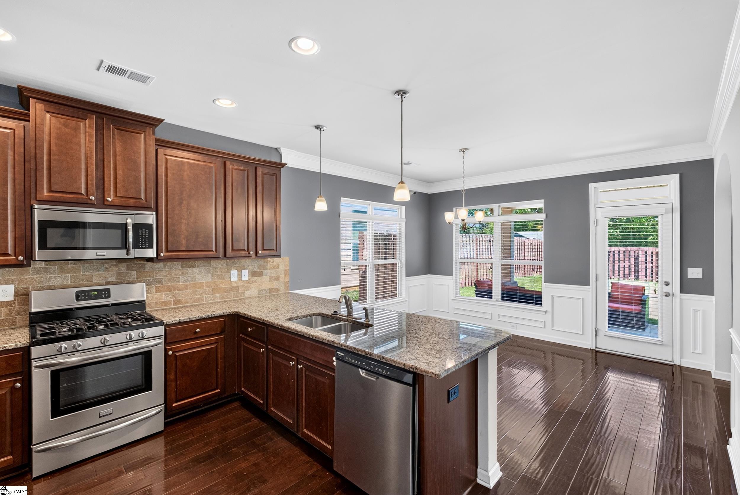 190 Heatherwood Lane Greer, SC 29651