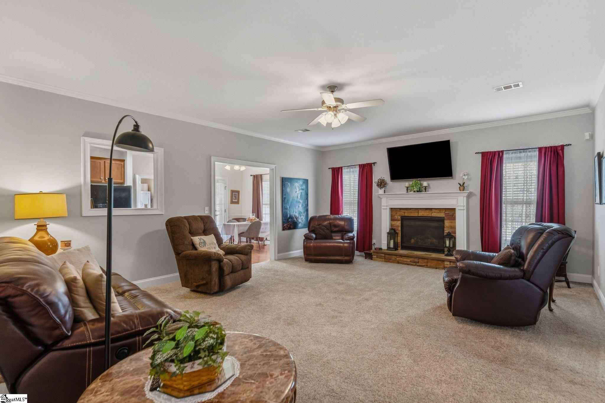 182 Raven Falls Lane Simpsonville, SC 29681