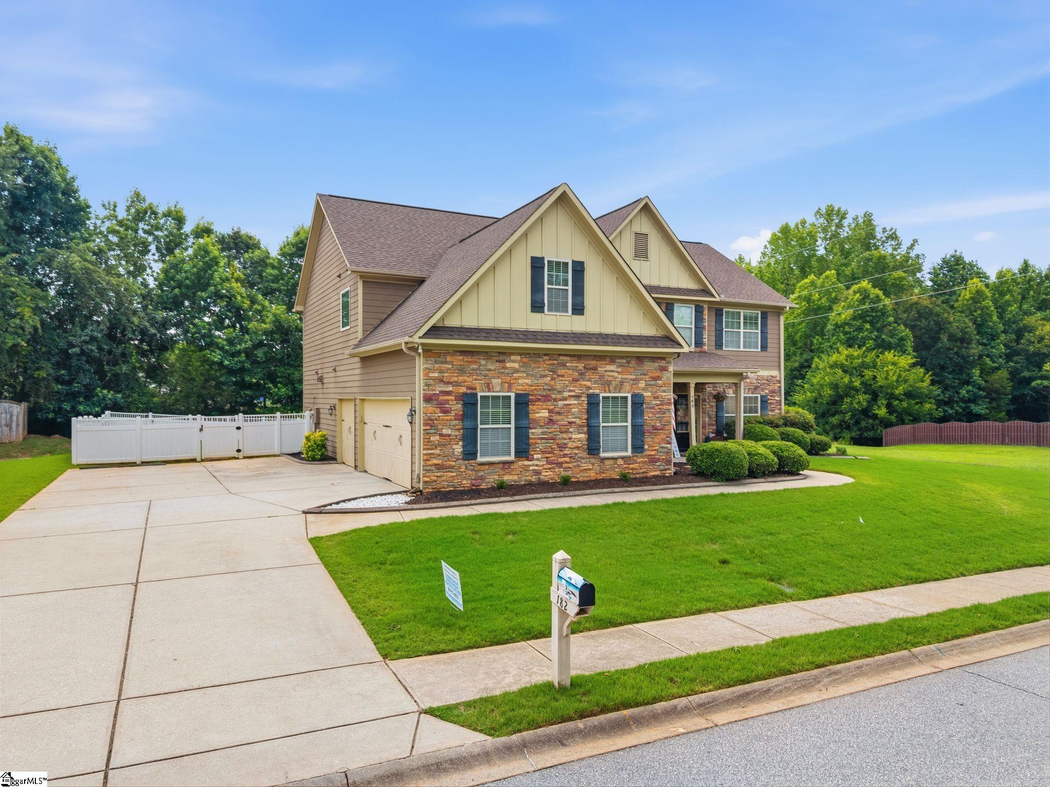 182 Raven Falls Lane Simpsonville, SC 29681