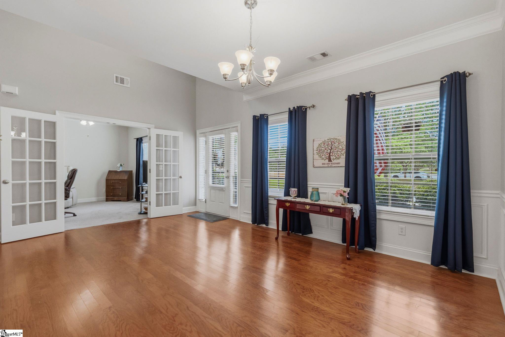 182 Raven Falls Lane Simpsonville, SC 29681