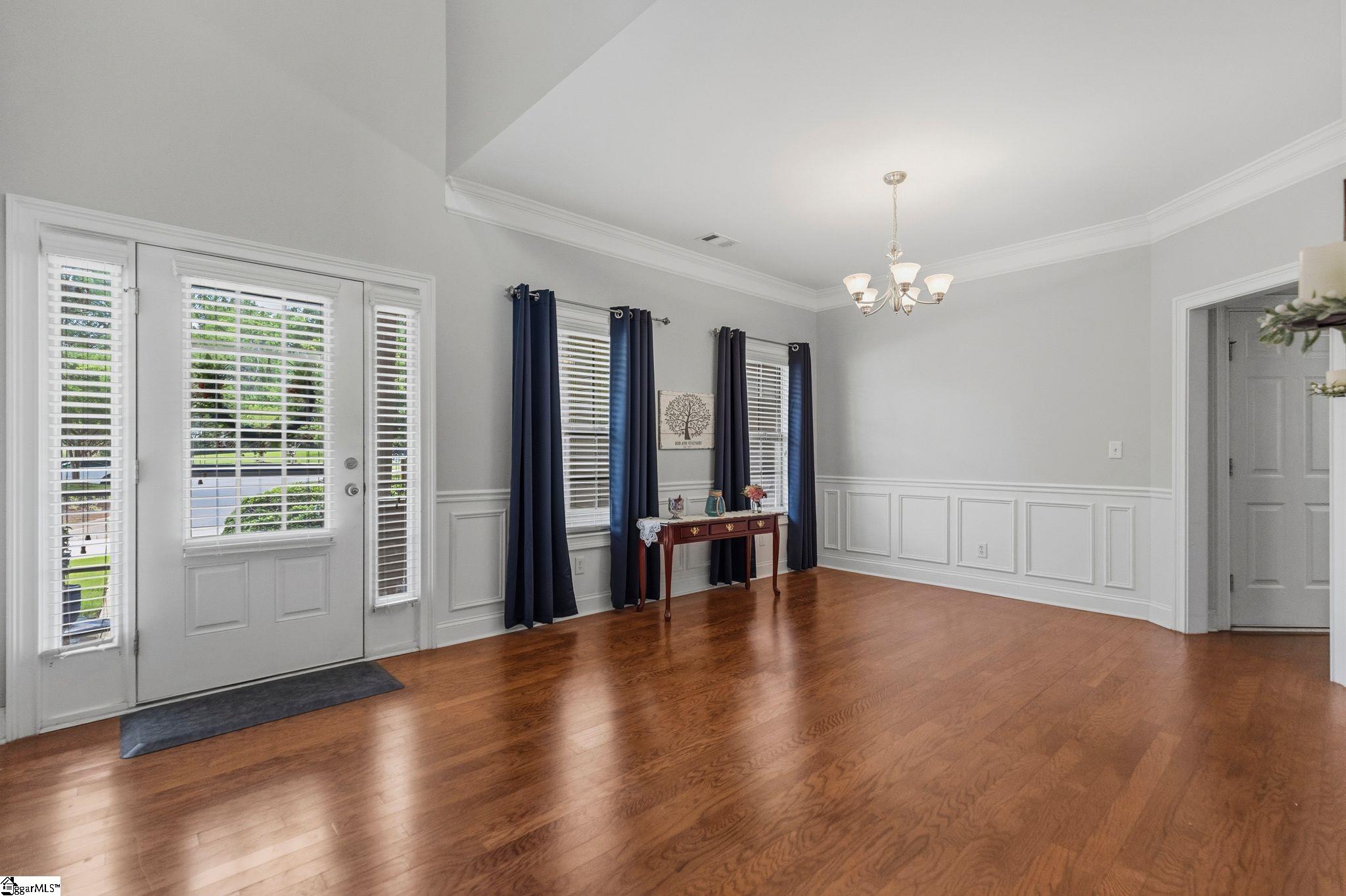 182 Raven Falls Lane Simpsonville, SC 29681