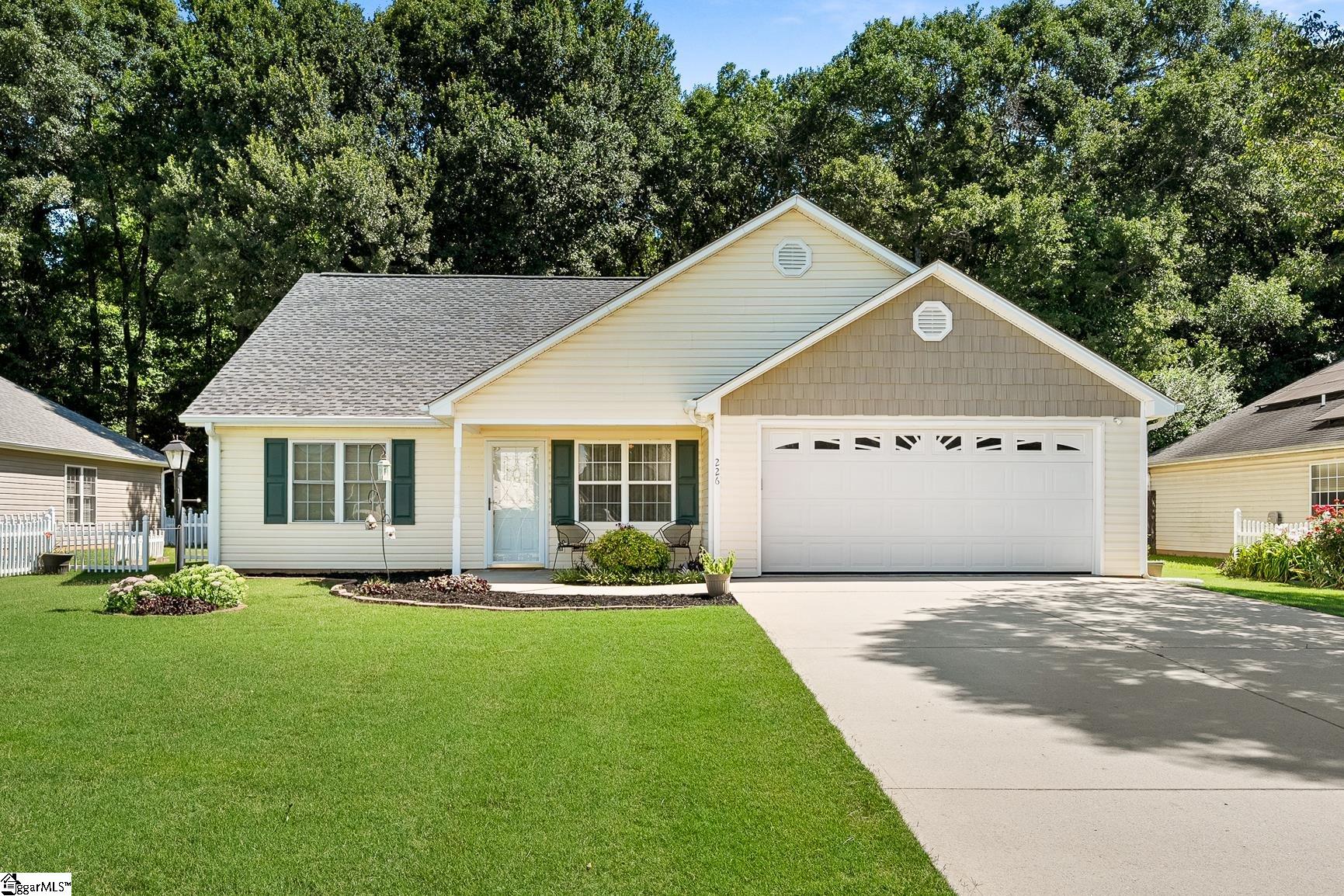 226 Ashwood Lane Anderson, SC 29625