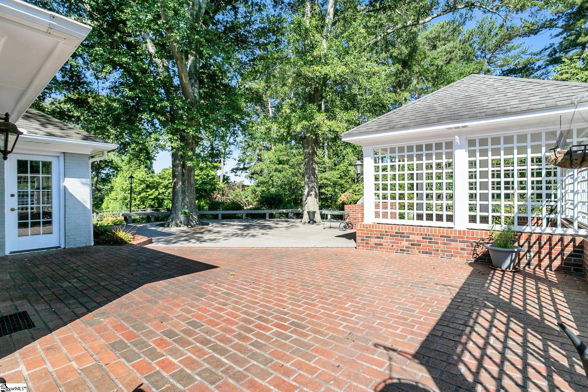22 Timrod Way Greenville, SC 29607