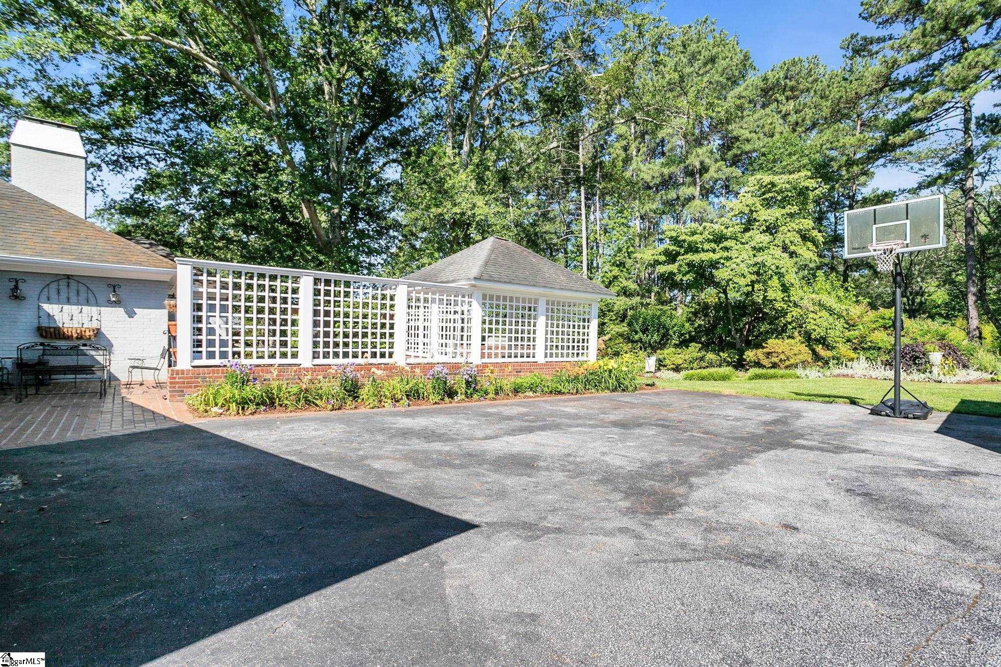 22 Timrod Way Greenville, SC 29607