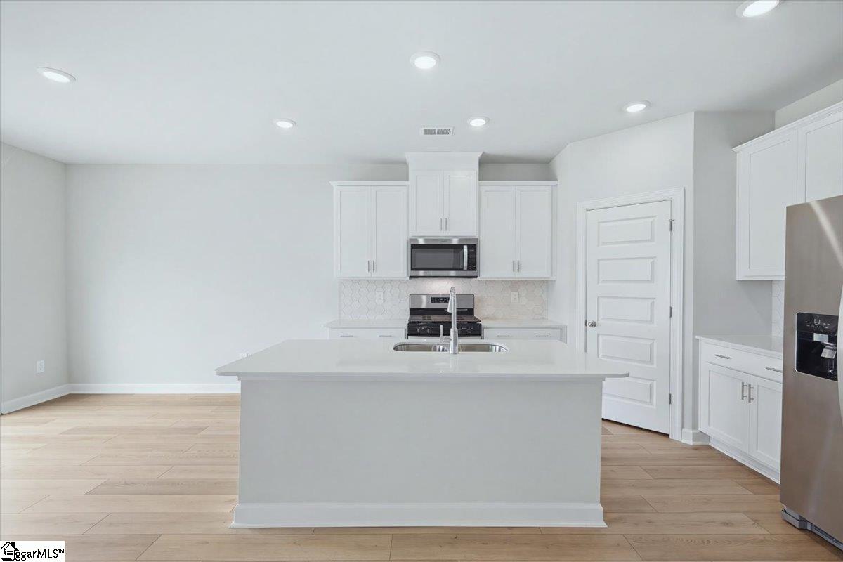 927 Rising Oak Court, Spartanburg SC 29301