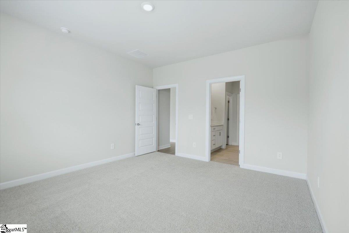 927 Rising Oak Court, Spartanburg SC 29301