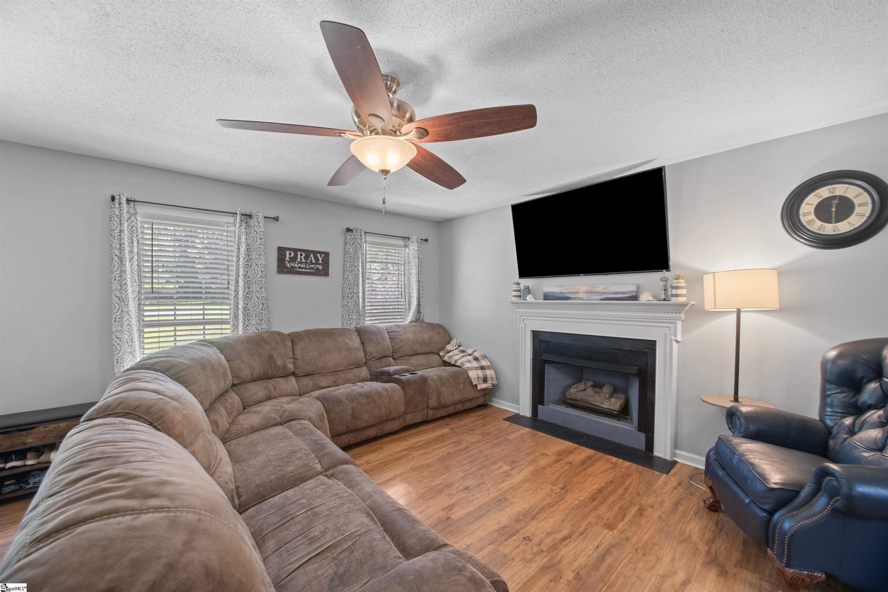 106 Farmgate Road Pickens, SC 29671