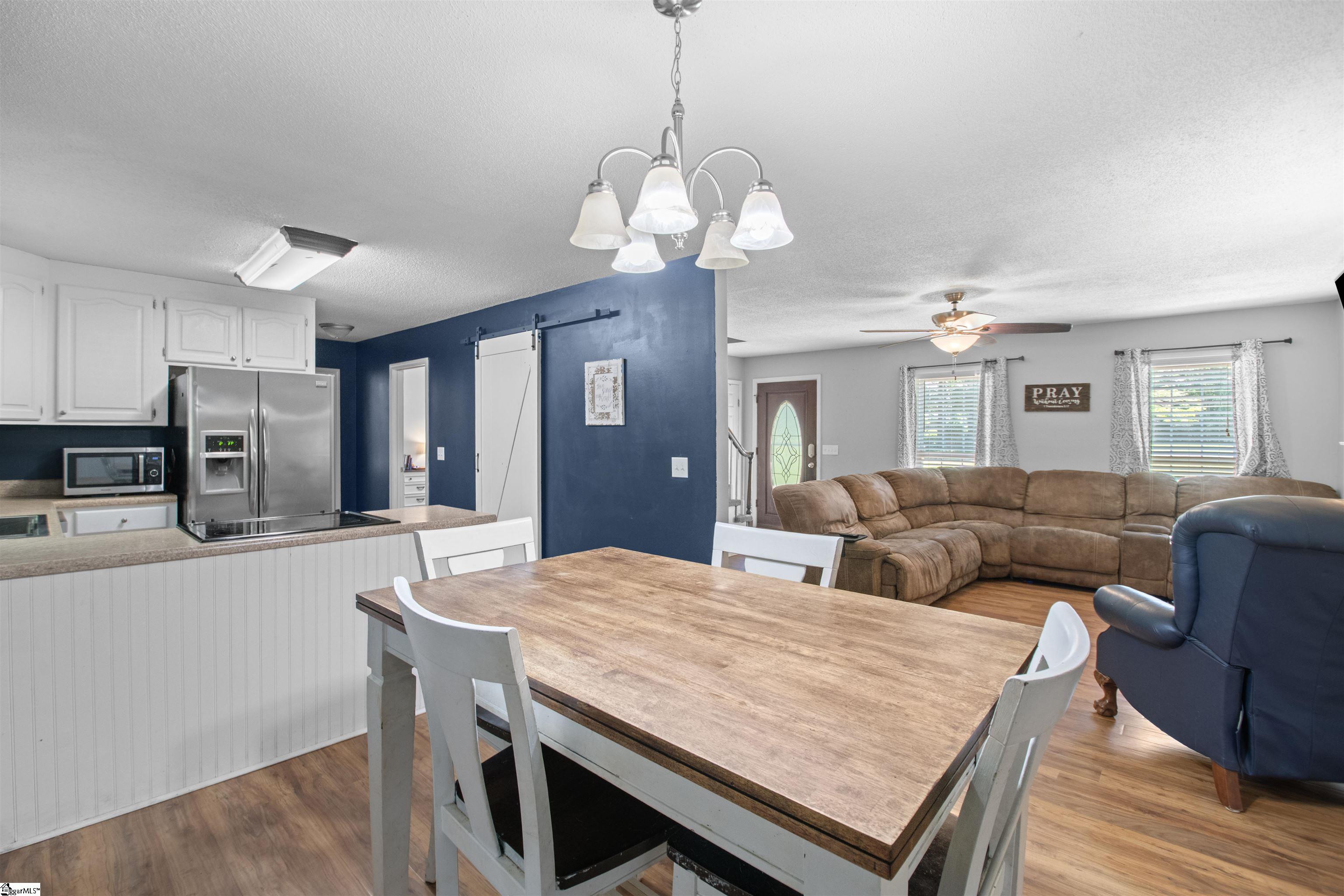 106 Farmgate Road Pickens, SC 29671