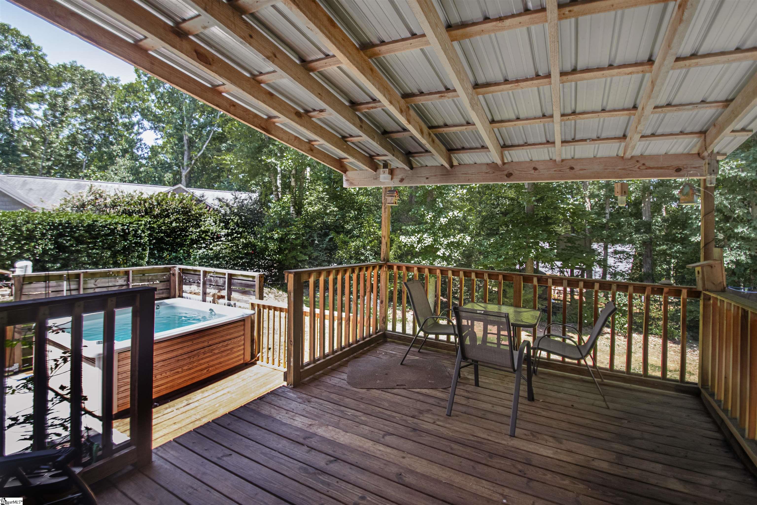 106 Farmgate Road Pickens, SC 29671