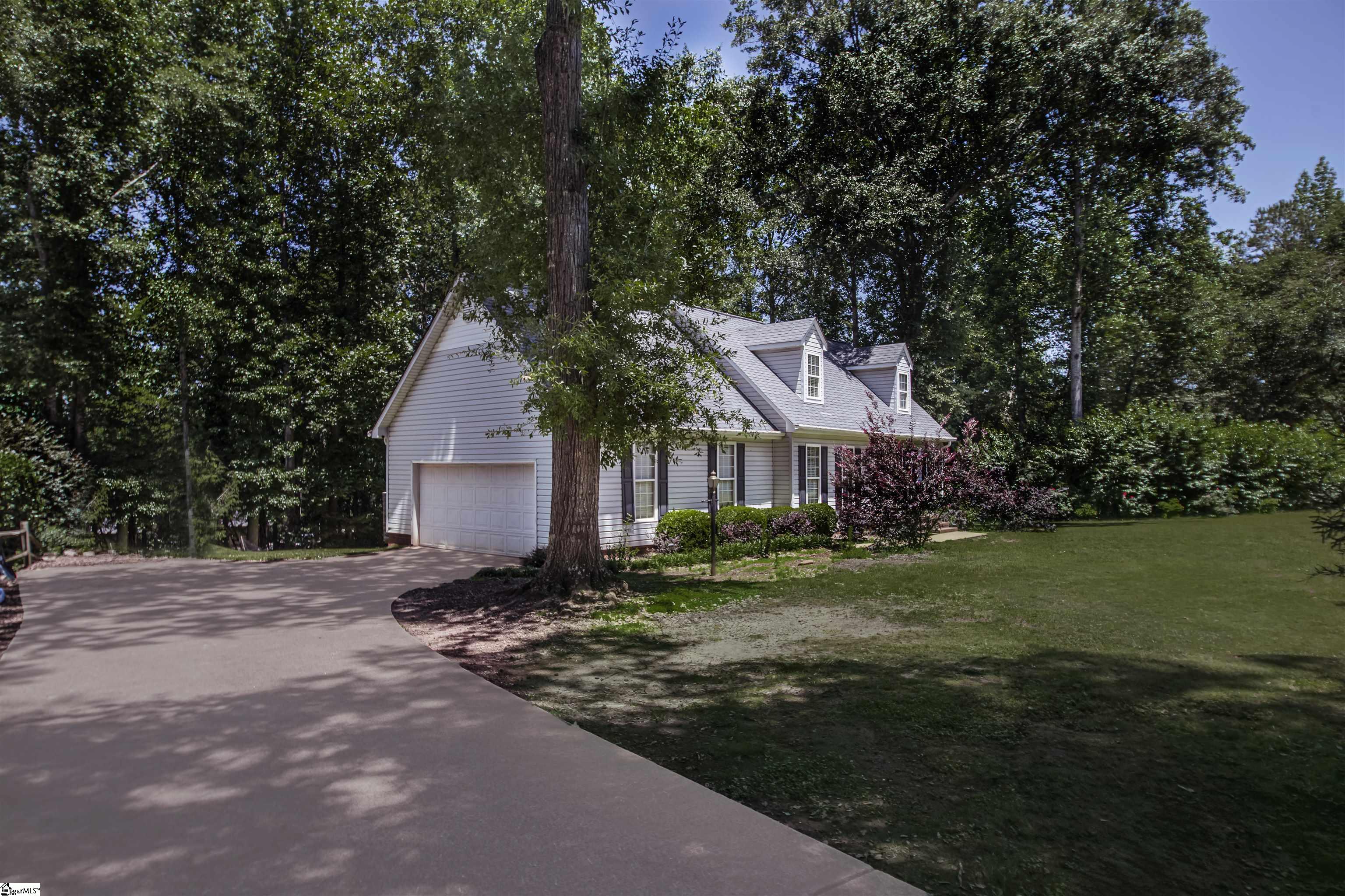 106 Farmgate Road Pickens, SC 29671