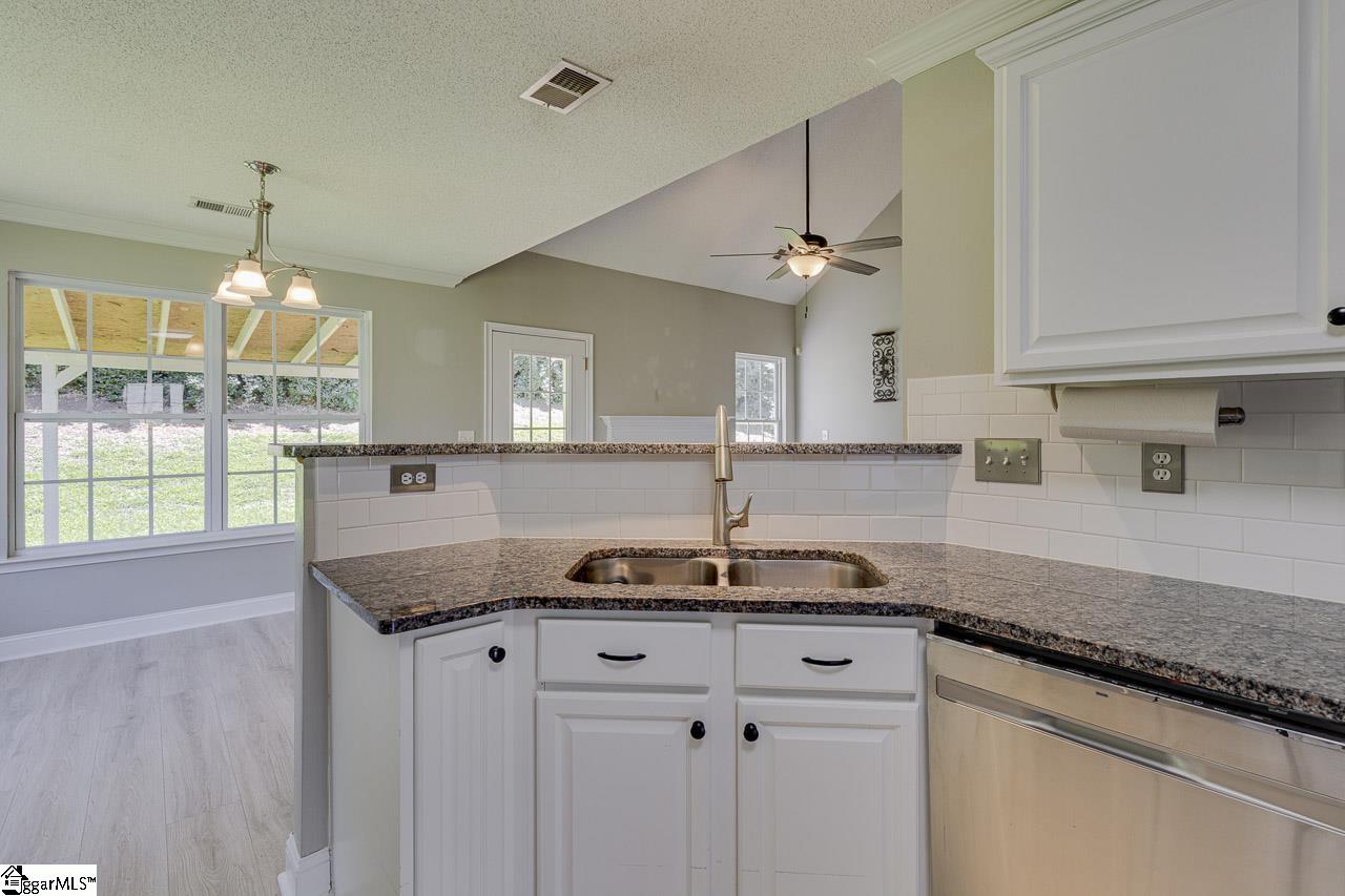 253 Rivers Edge Drive Easley, SC 29642