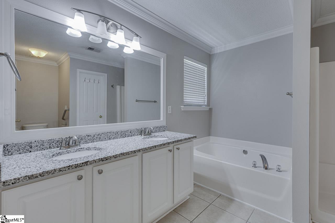 253 Rivers Edge Drive Easley, SC 29642