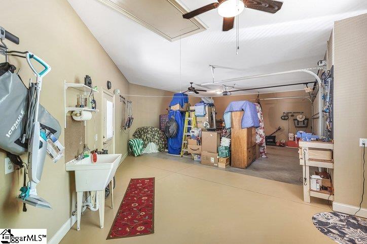 402 Boaters Row Fair Play, SC 29643
