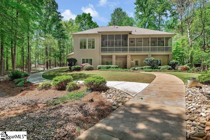 402 Boaters Row Fair Play, SC 29643
