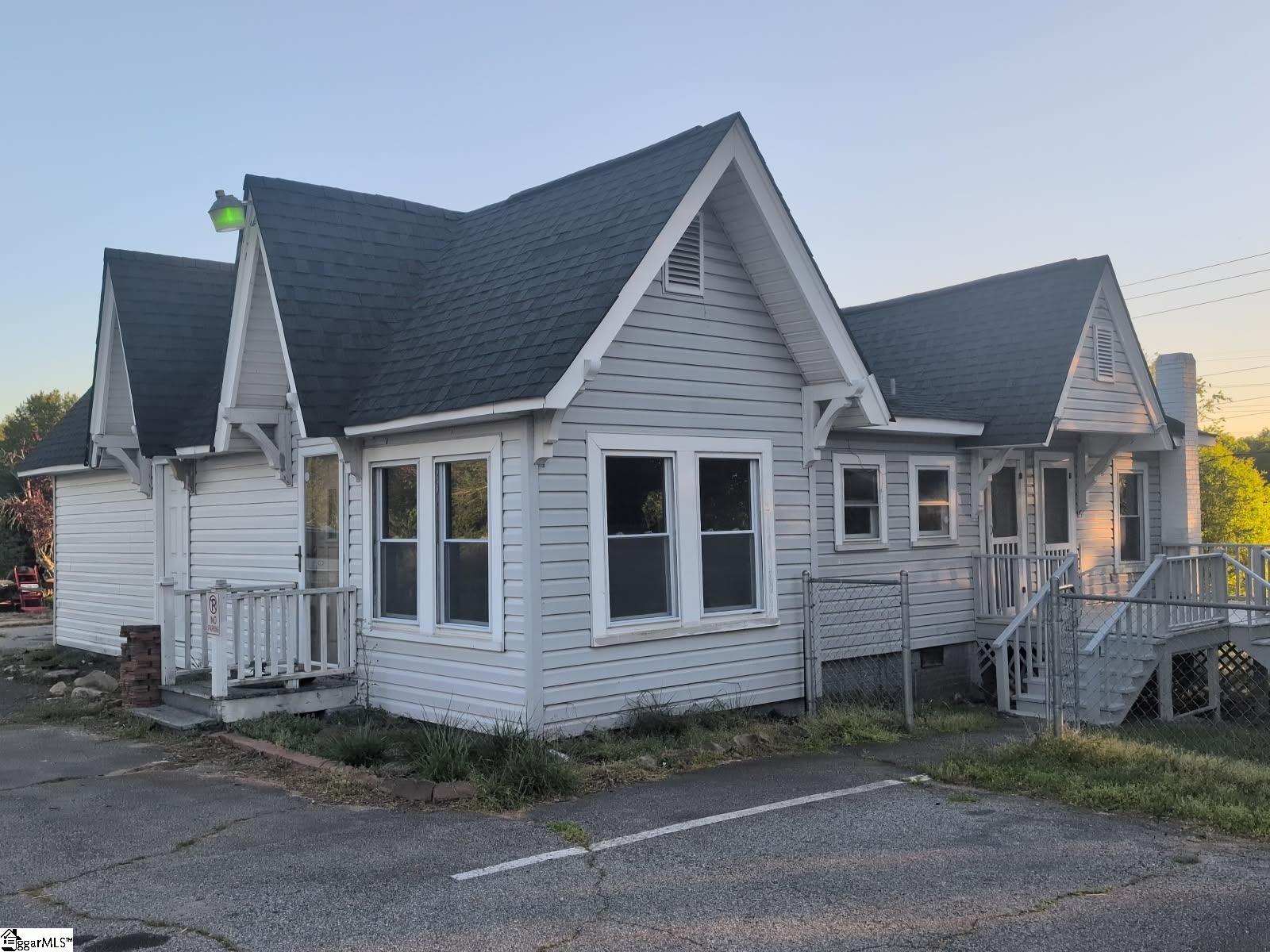 14641 Asheville Highway Inman, SC 29349