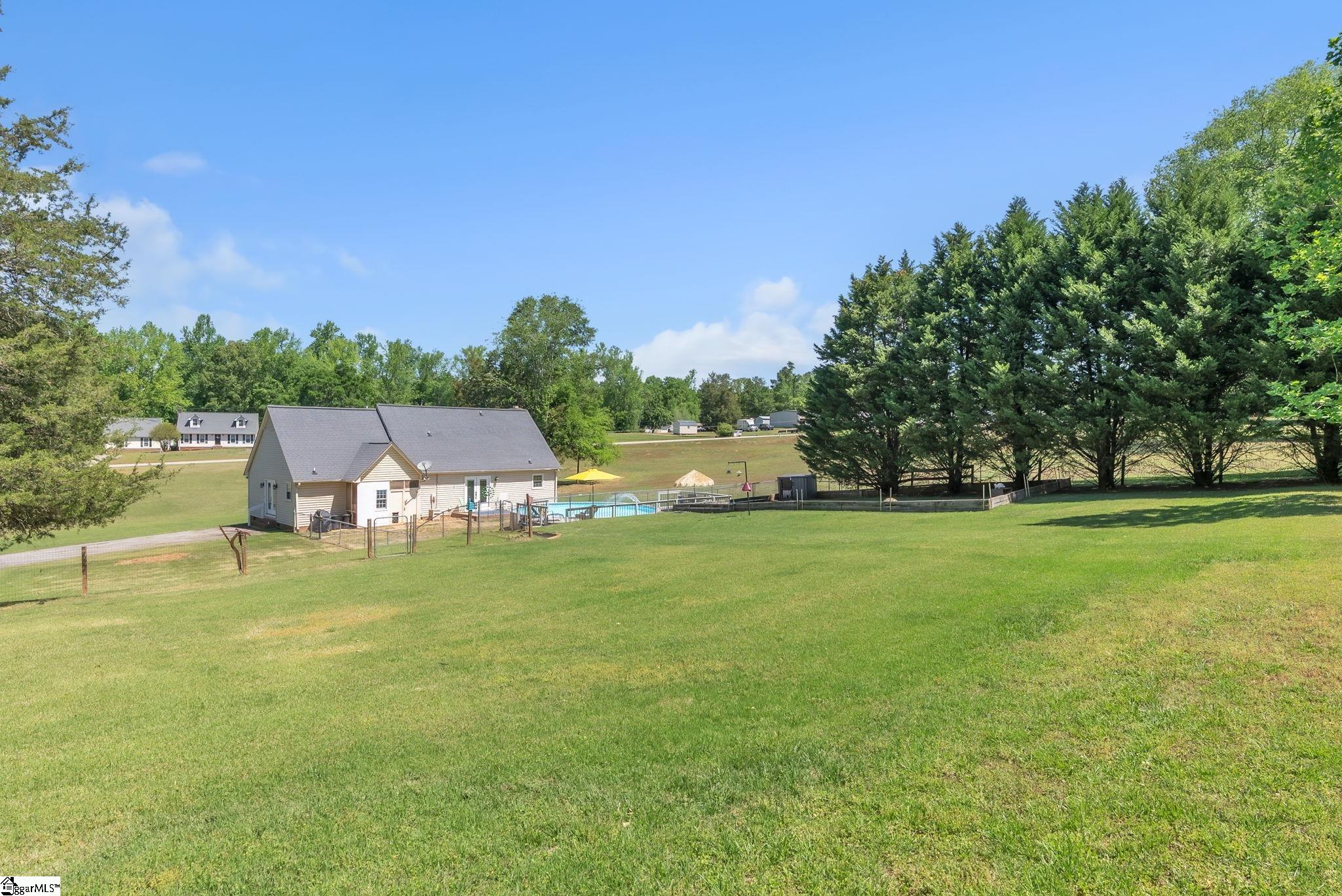 15 Hoedad Drive Fountain Inn, SC 29644
