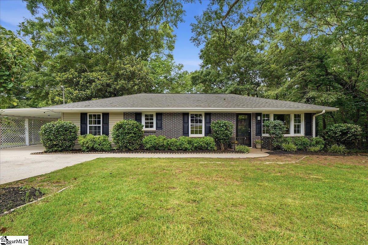 14 Pine Lane Williamston, SC 29697-1604