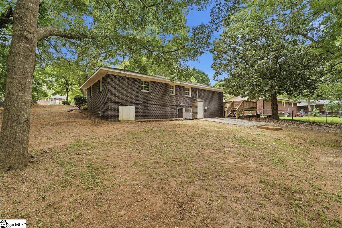 14 Pine Lane Williamston, SC 29697-1604