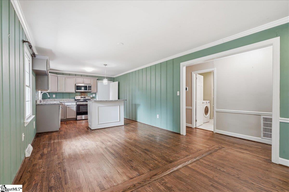 14 Pine Lane Williamston, SC 29697-1604
