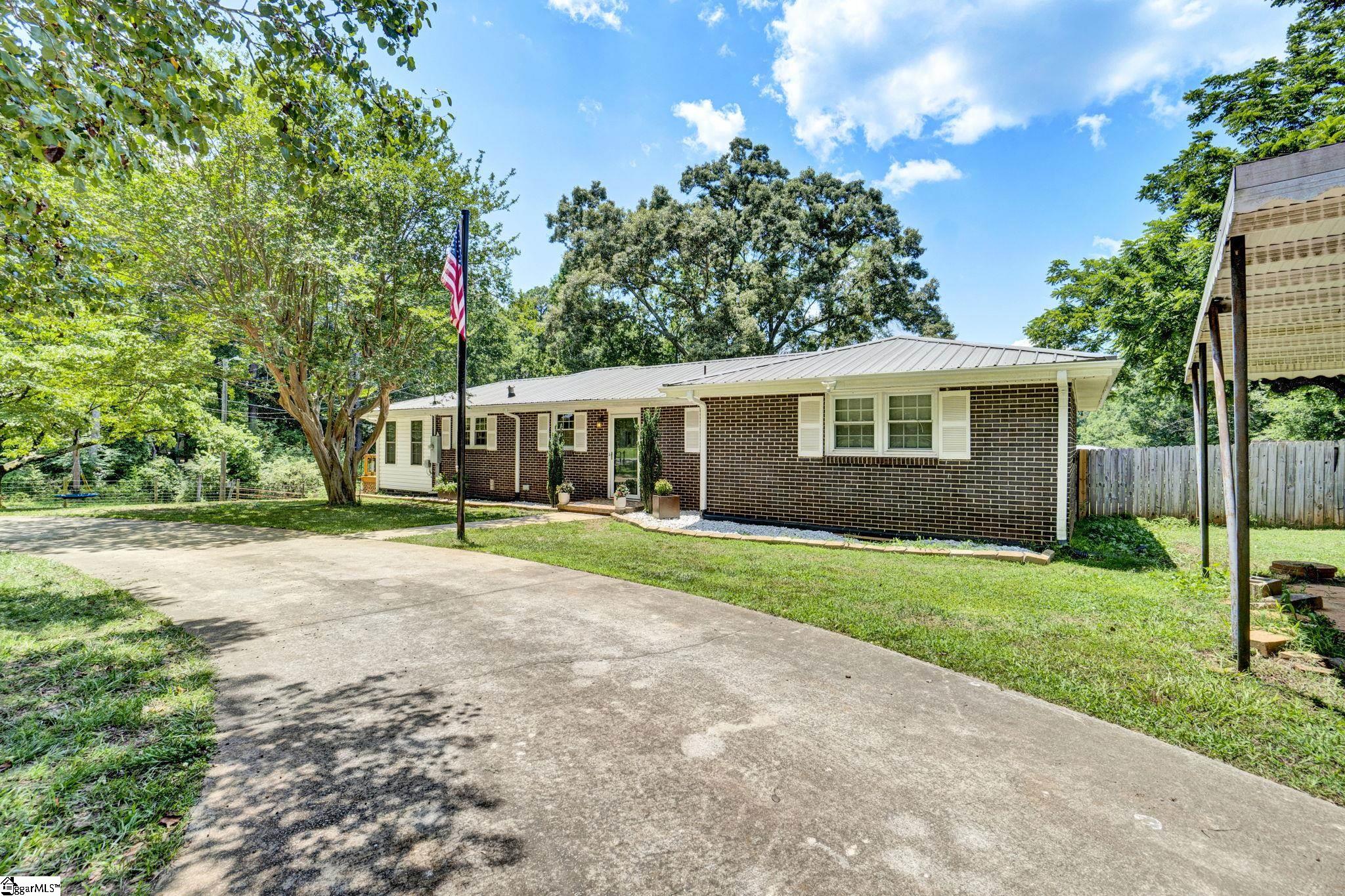 144 Holland Ford Road, Pelzer, SC 29669