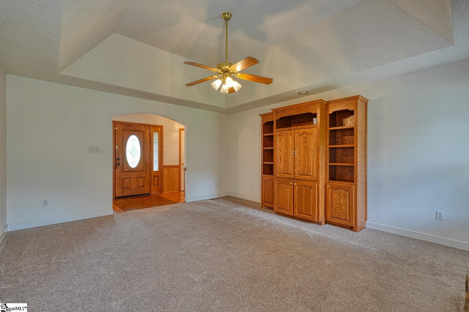 826 Mount Zion Road Spartanburg, SC 29303