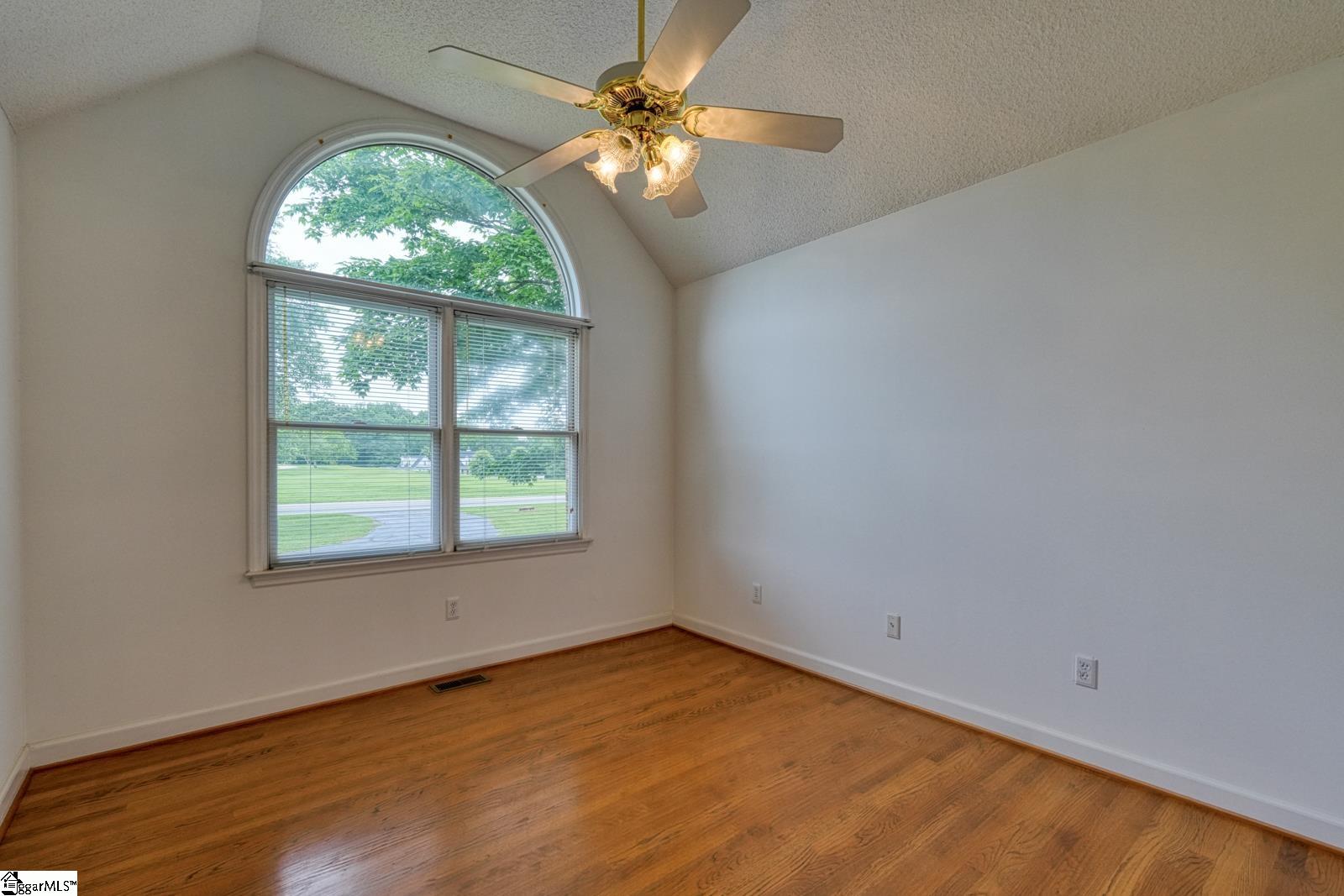 826 Mount Zion Road Spartanburg, SC 29303
