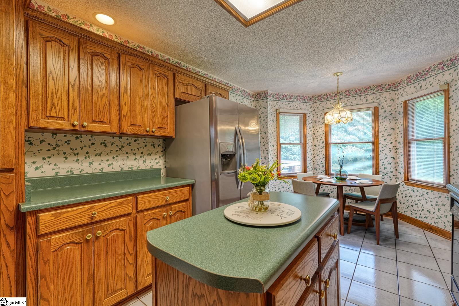 826 Mount Zion Road Spartanburg, SC 29303
