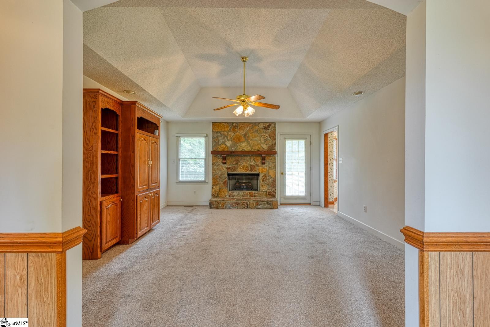 826 Mount Zion Road Spartanburg, SC 29303