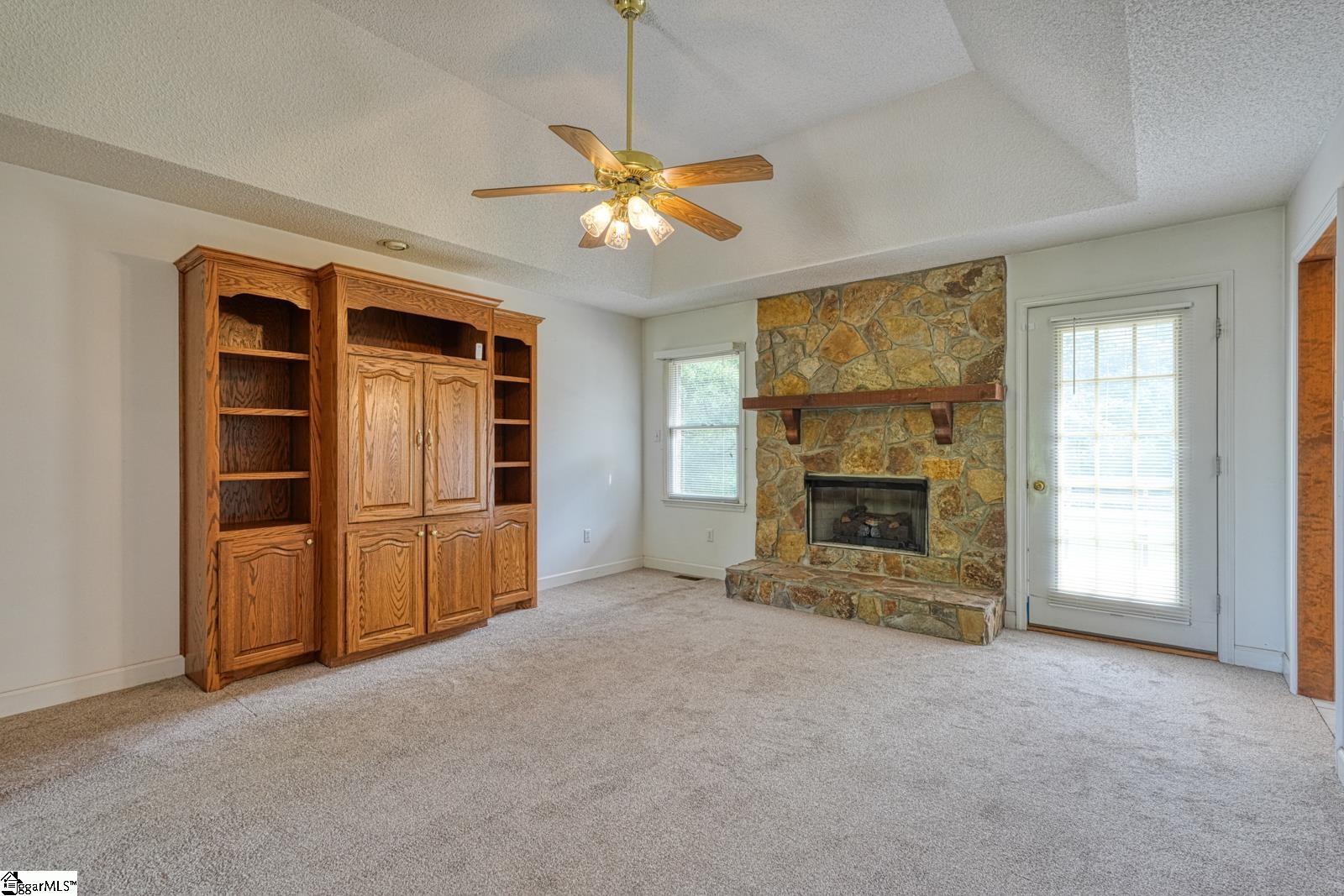 826 Mount Zion Road Spartanburg, SC 29303
