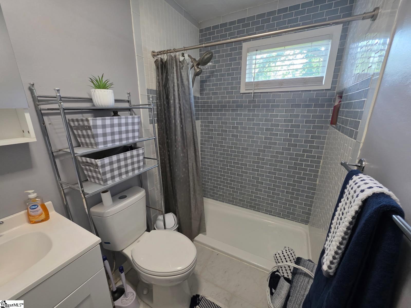 264 Old Greenville Highway Spartanburg, SC 29301