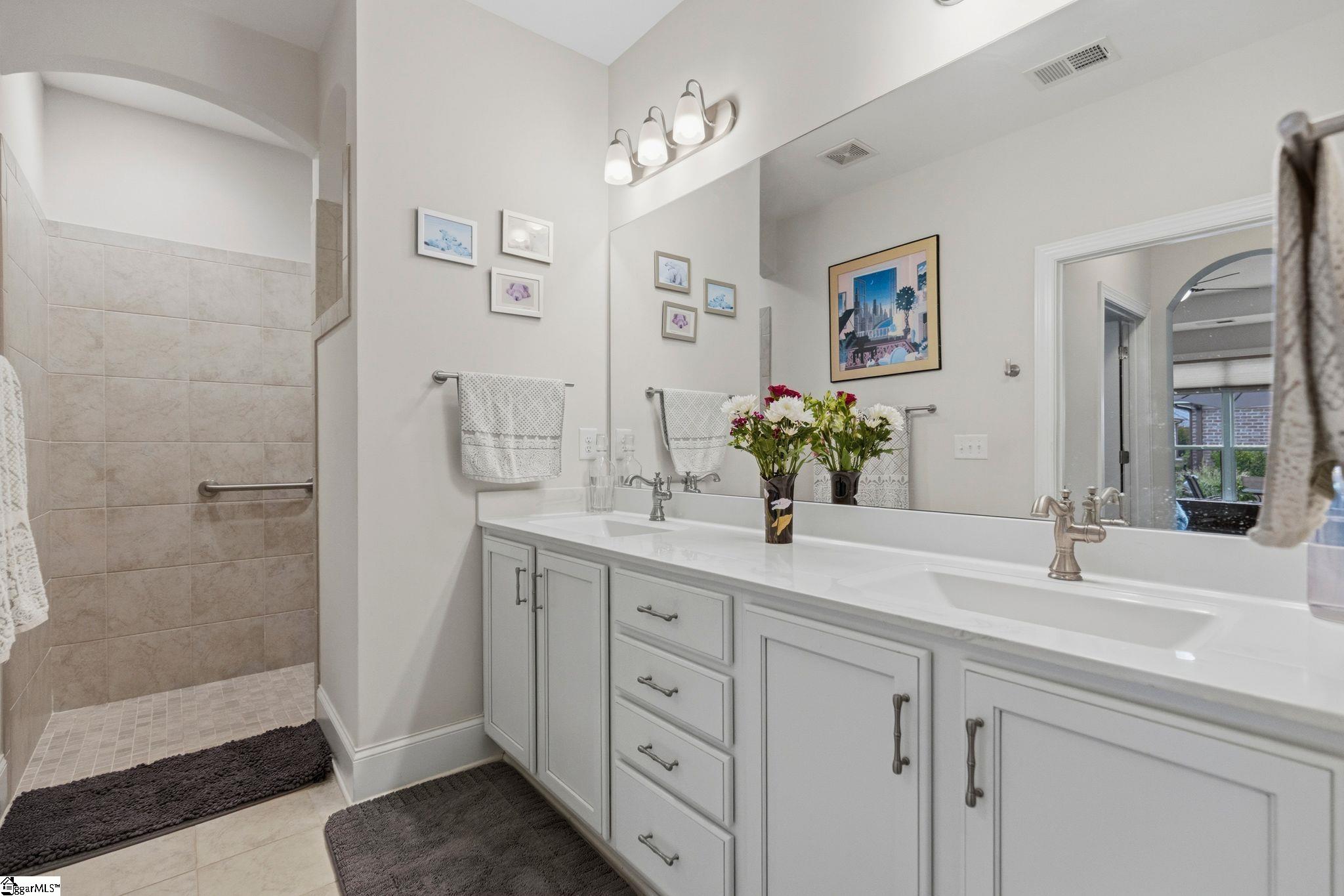 8 Heron Glen Way Simpsonville, SC 29680-2349