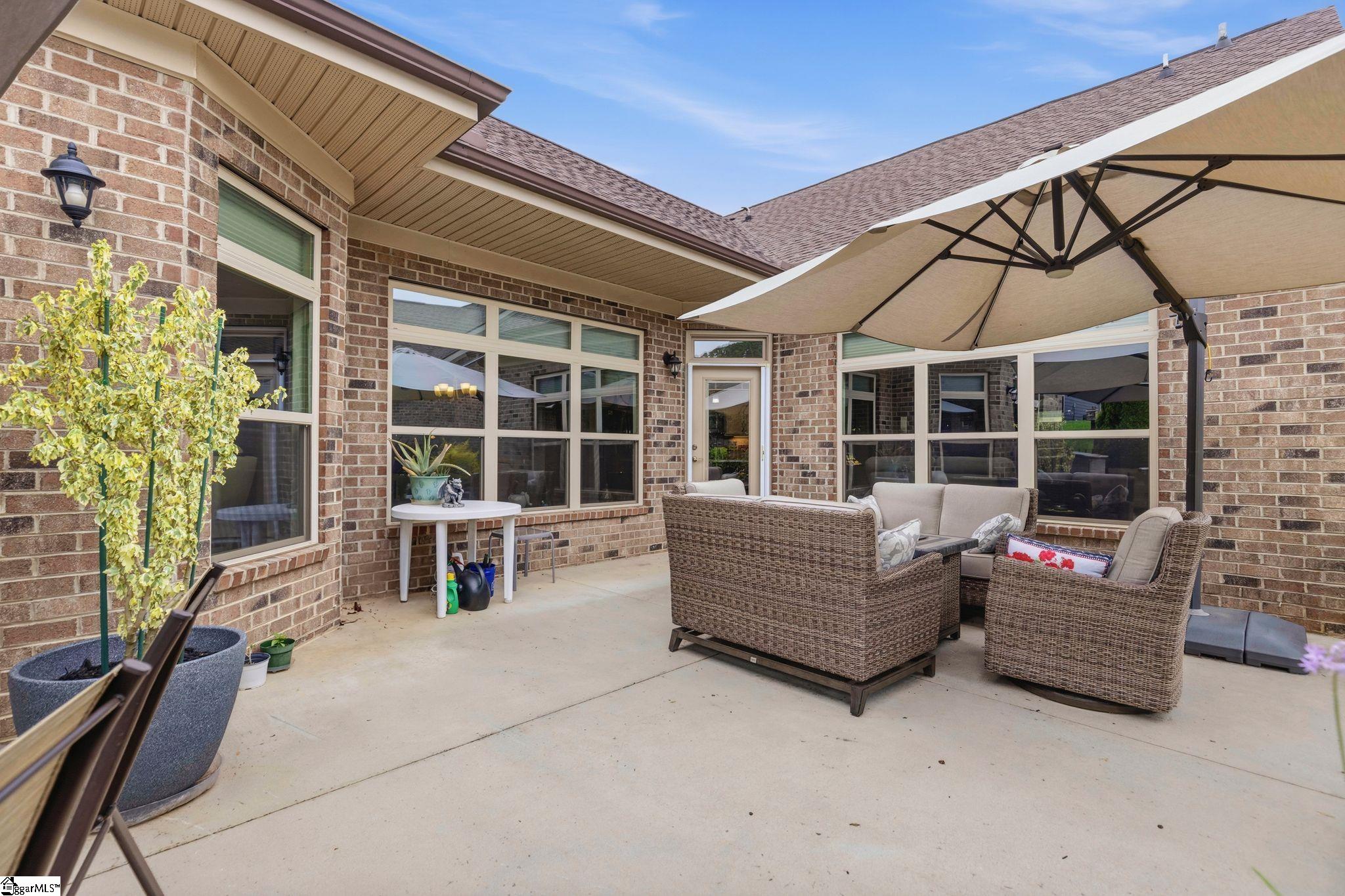 8 Heron Glen Way Simpsonville, SC 29680-2349