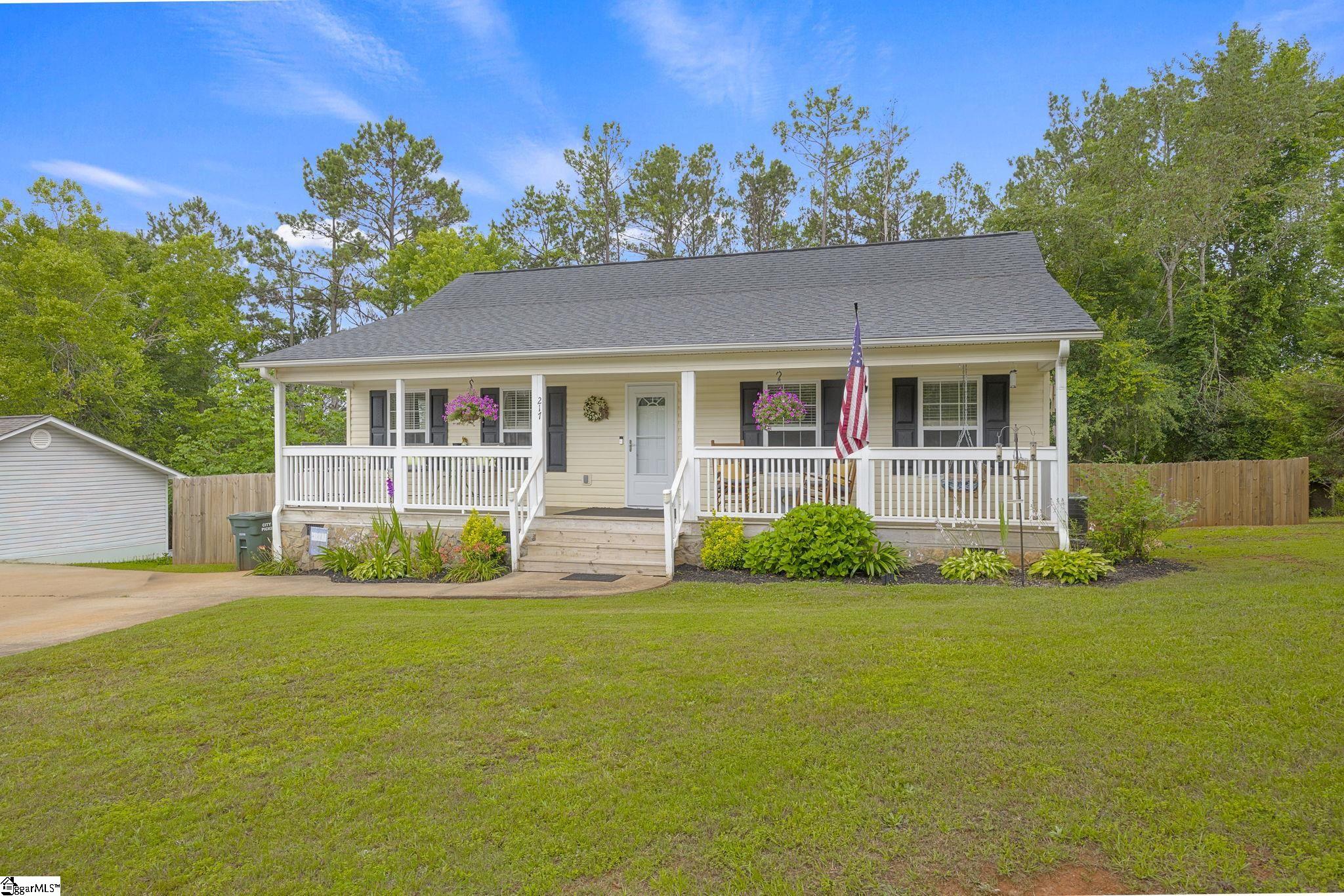 217 Lakewood Drive Pickens, SC 29671