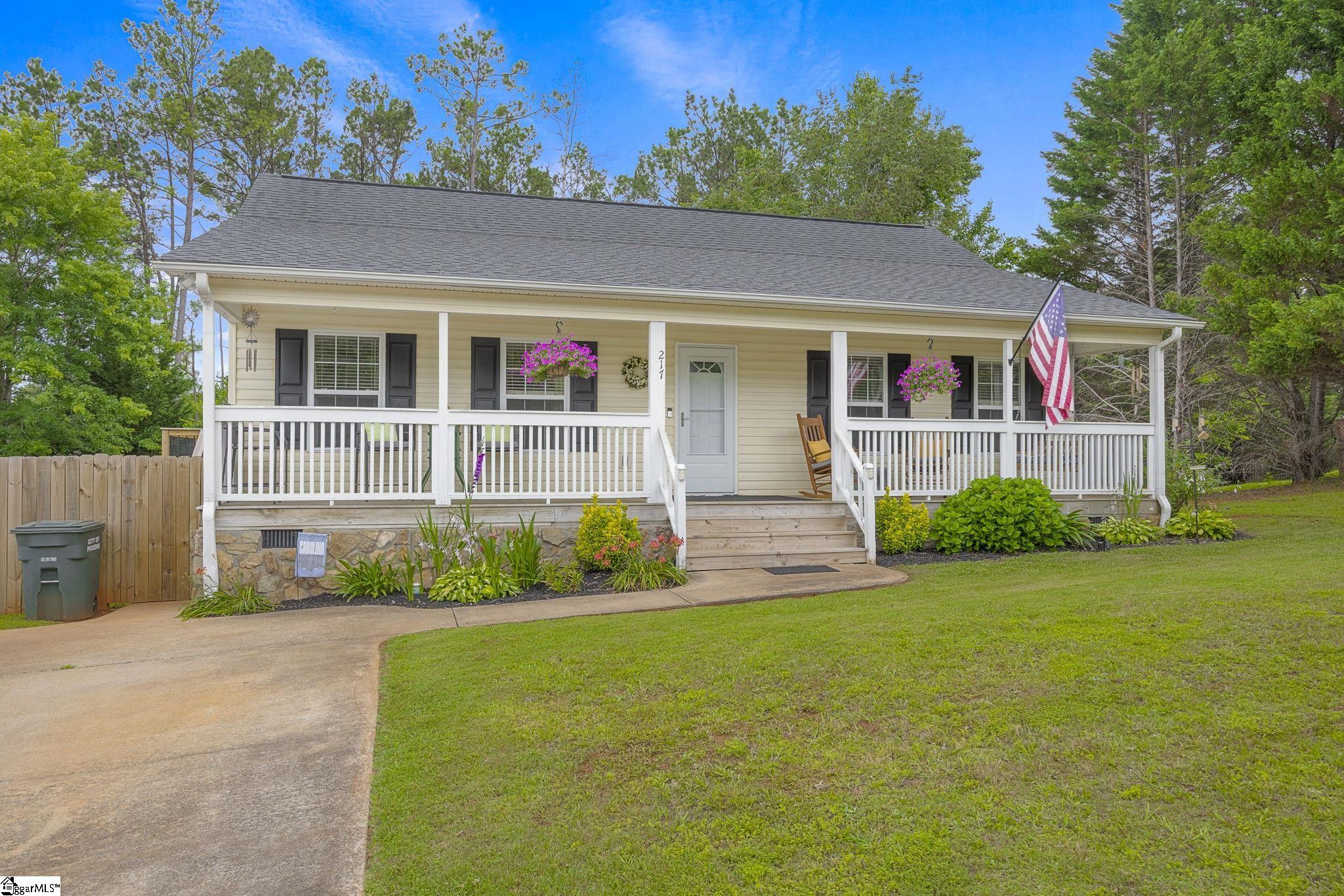 217 Lakewood Drive Pickens, SC 29671