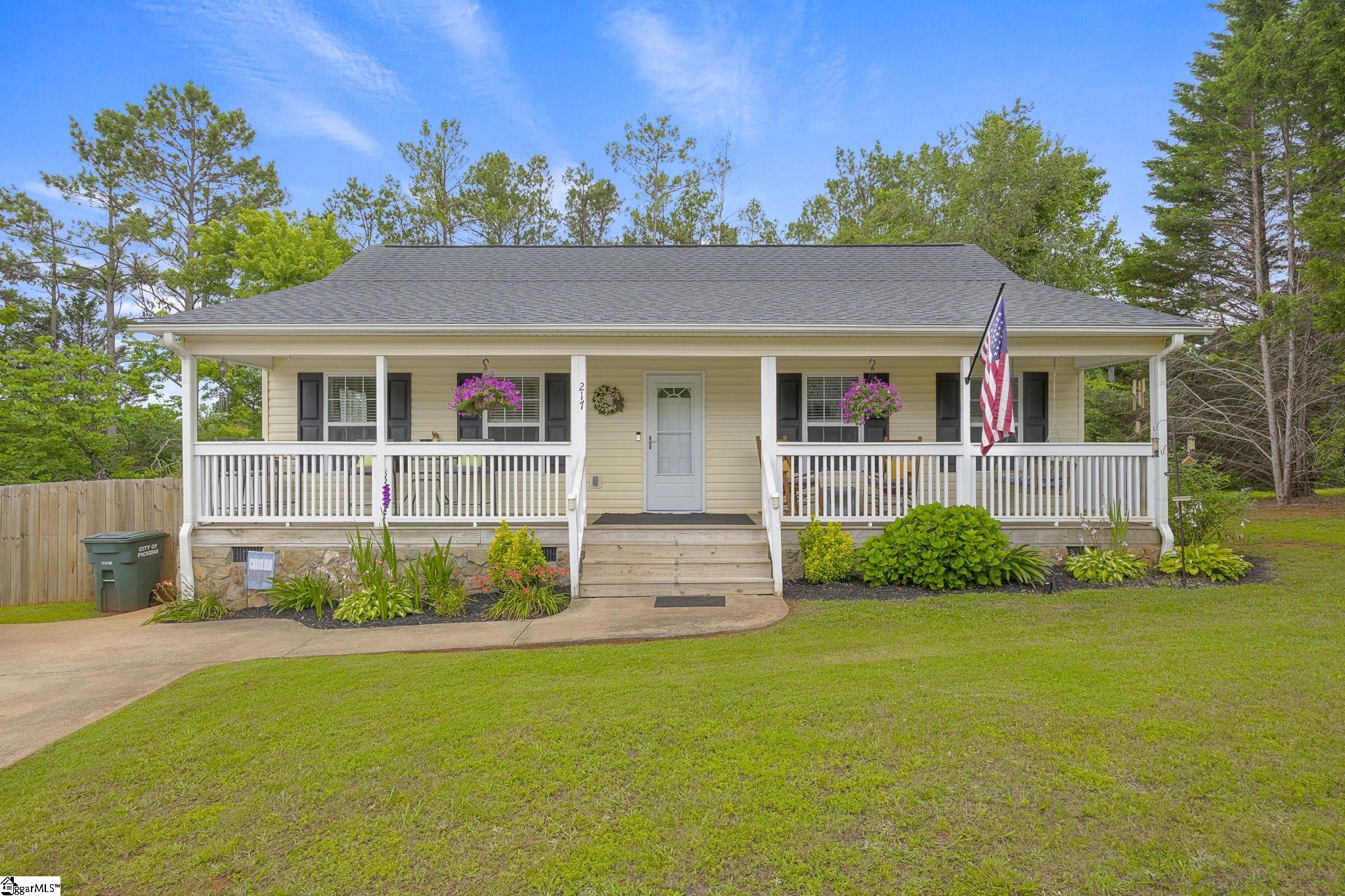 217 Lakewood Drive Pickens, SC 29671