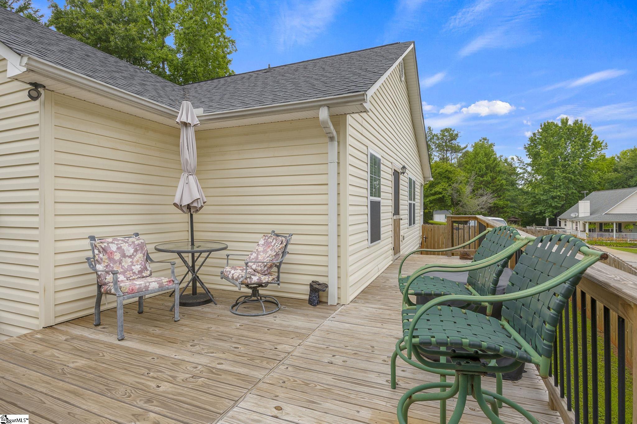 217 Lakewood Drive Pickens, SC 29671