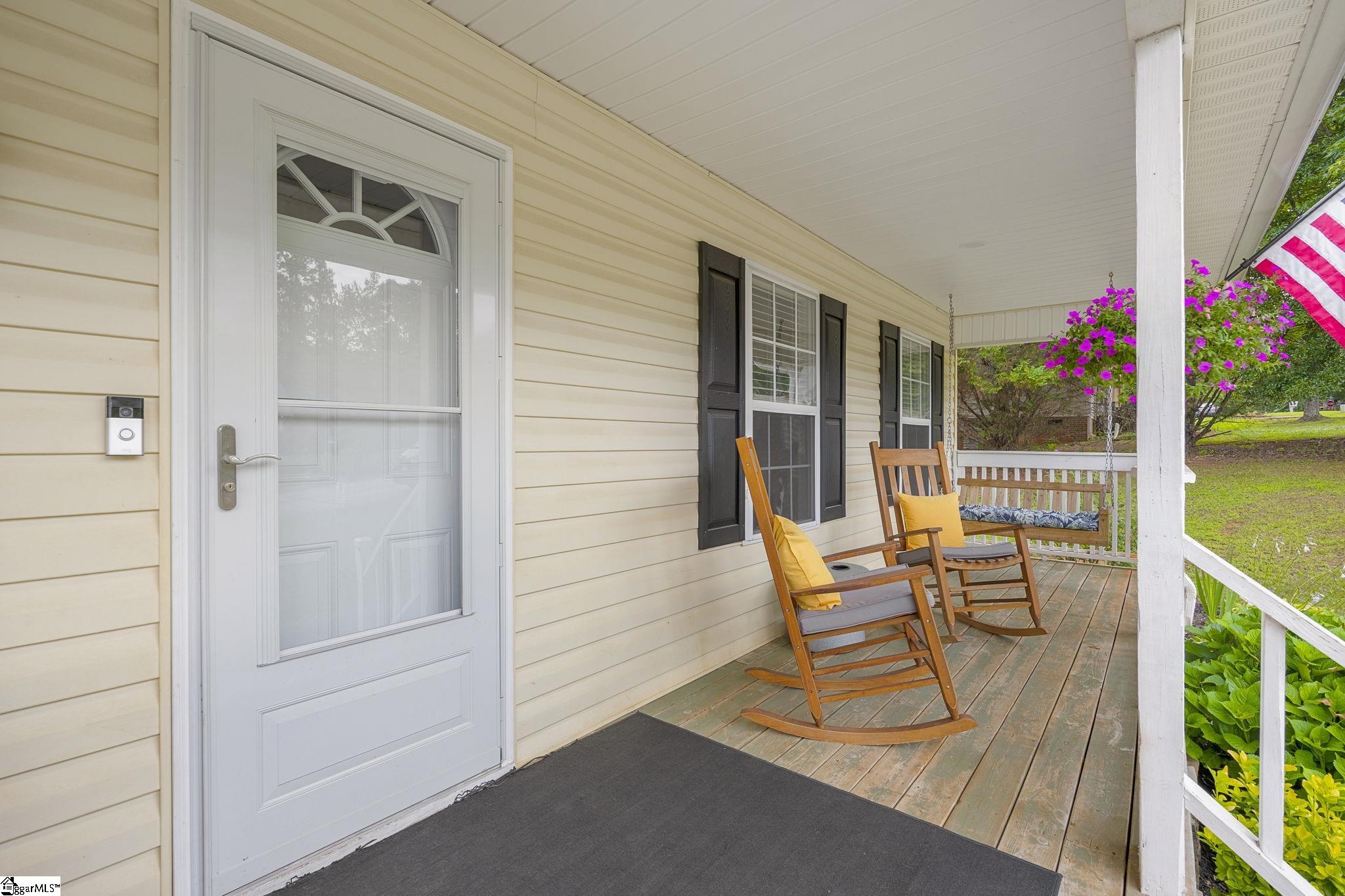 217 Lakewood Drive Pickens, SC 29671