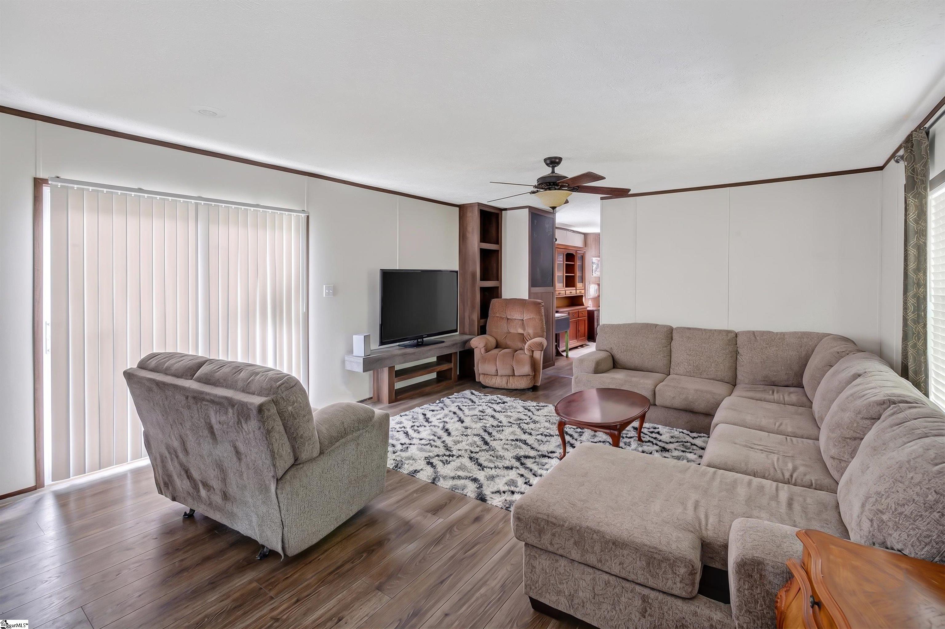 128 Tucker Lane Easley, SC 29640