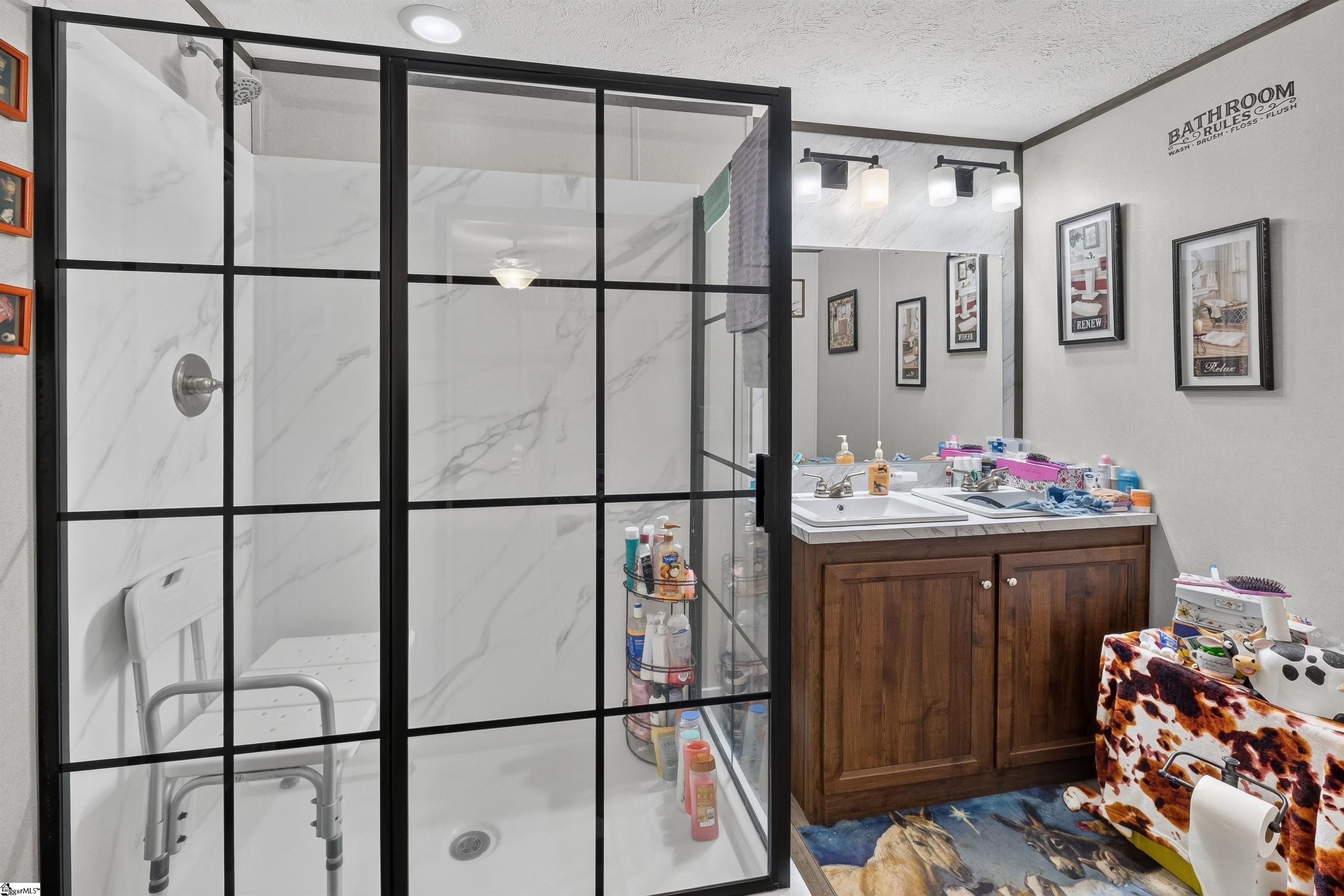 128 Tucker Lane Easley, SC 29640