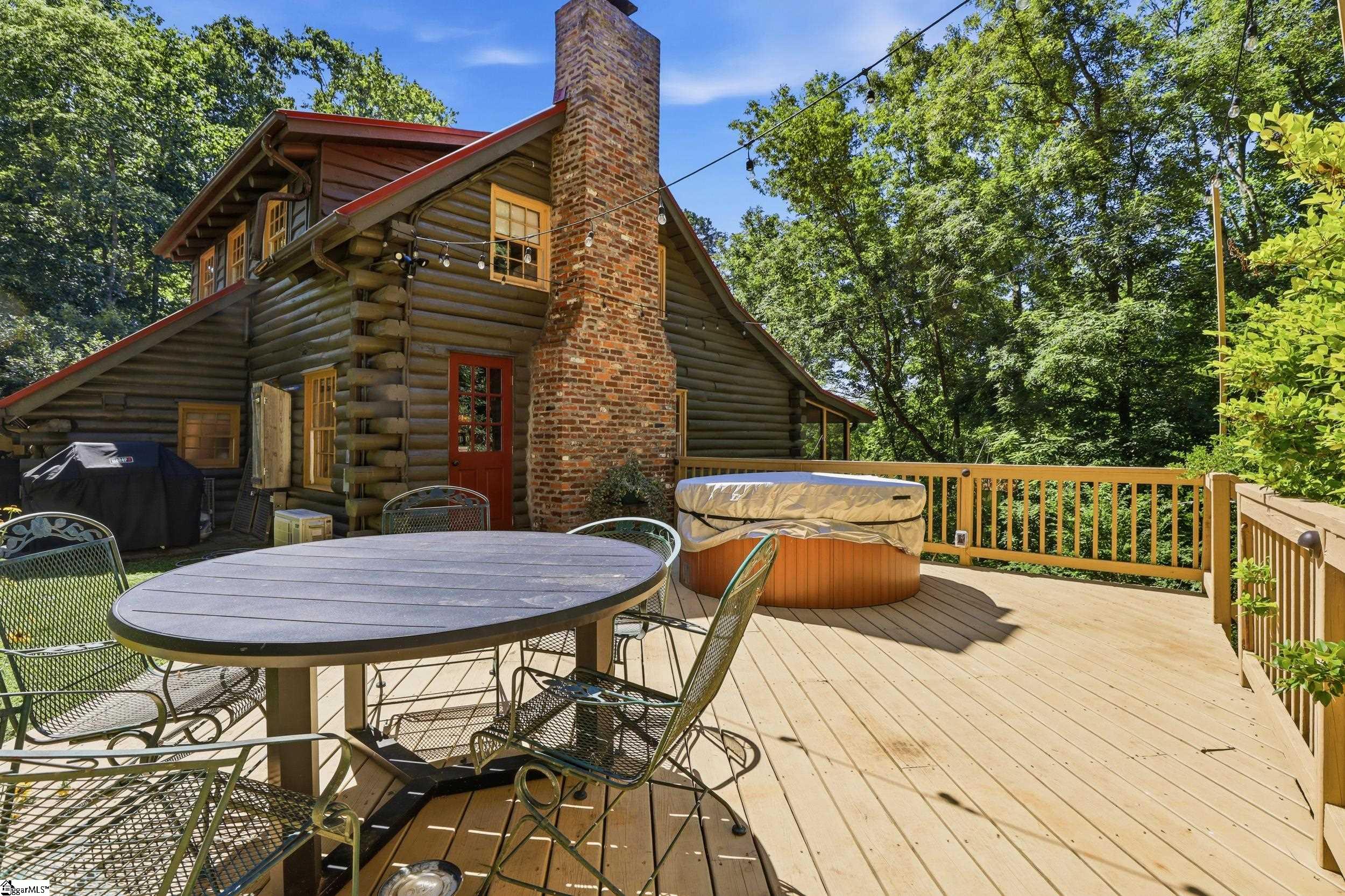 143 Caledonia Road Landrum, SC 29356