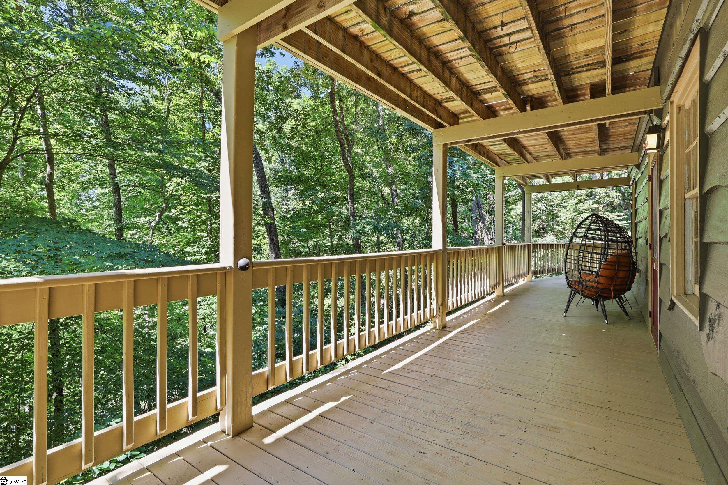 143 Caledonia Road Landrum, SC 29356